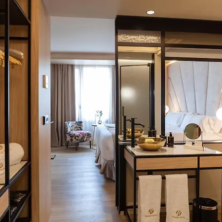 Nivia Born Boutique Hotel 5*