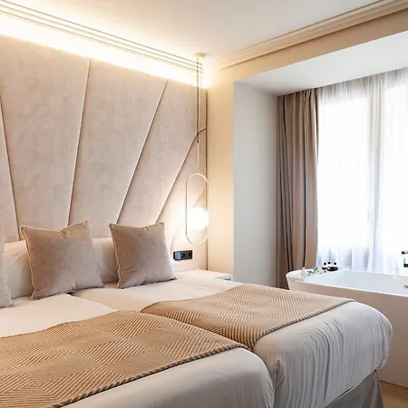 Nivia Born Boutique Hotel
