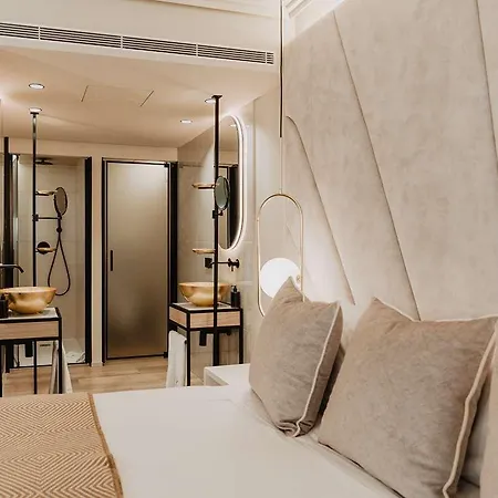 Hotel Nivia Born Boutique